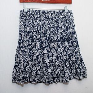 C&C California M Blue white floral print midi skirt Coquette fairy office